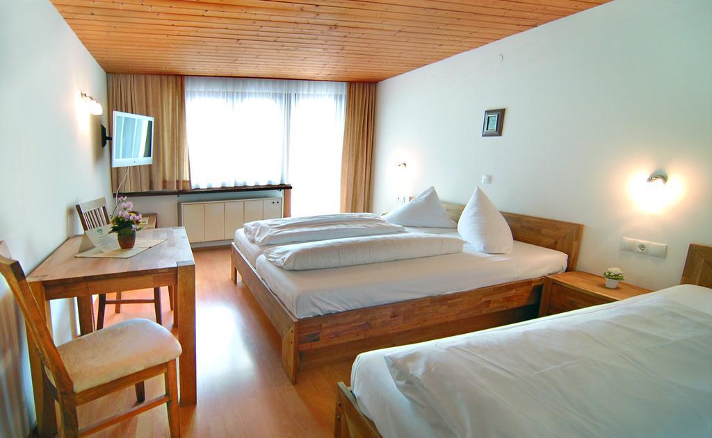 Gasthof Bad Sonnenberg Nüziders Szoba fotó